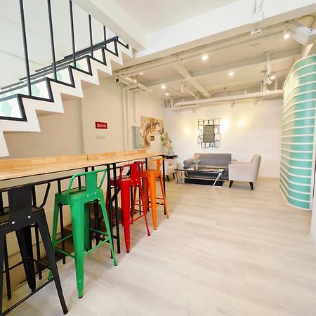 Ostay Asoke Bangkok Makkasan Экстерьер фото