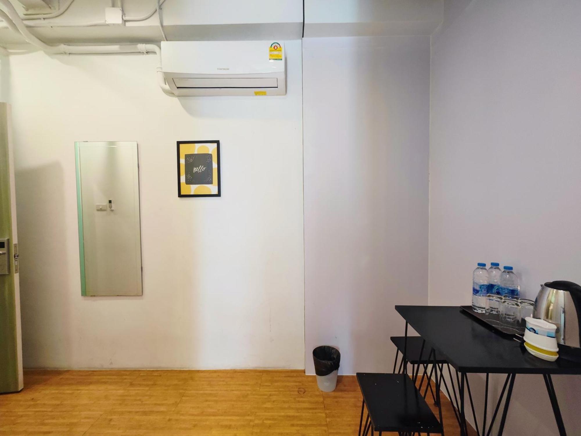 Ostay Asoke Bangkok Makkasan Экстерьер фото